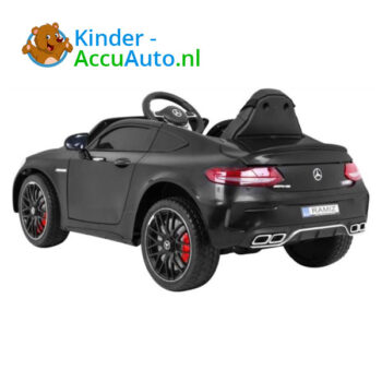 Mercedes C63 S Coupé kinderauto zwart 3