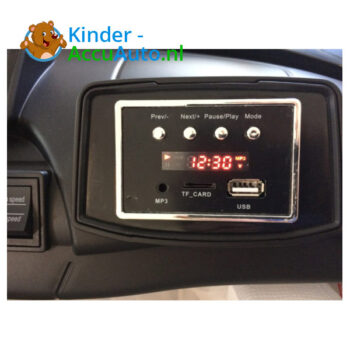 Mercedes GTR AMG kinderauto wit 2 persoons - Afbeelding 11
