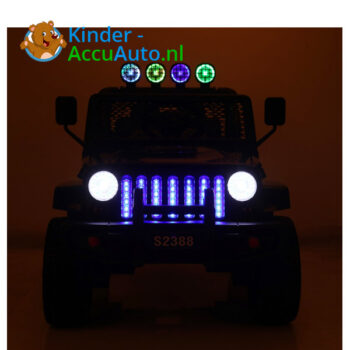 Monster Jeep Kinderauto Zwart 4x4 6