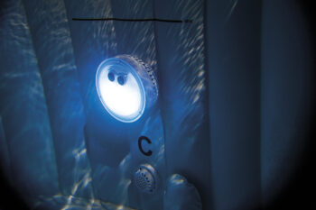 Intex Spa Multi-Color verlichting op batterij 7
